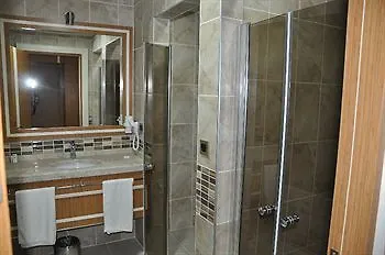 מלון Malahit Exclusive 2*